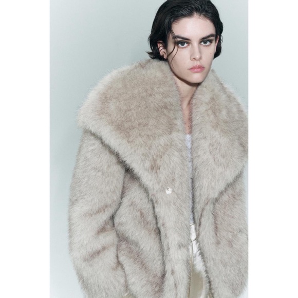 Zara Faux Fur Shaggy Jacket Size Medium - Picture 9 of 10